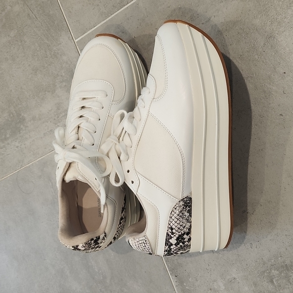 Zara Basic Platform Snake Print Sneakers